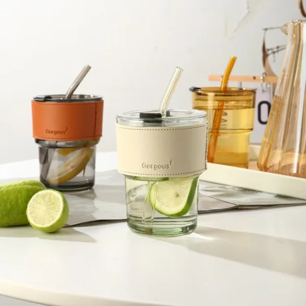12 oz borosilicate glass with lid and straw - Image 2