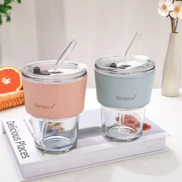12 oz borosilicate glass with lid and straw - Image 4