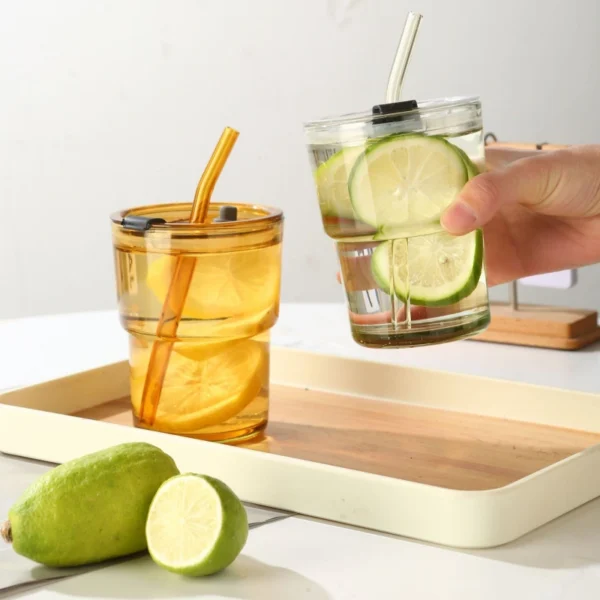 12 oz borosilicate glass with lid and straw - Image 3