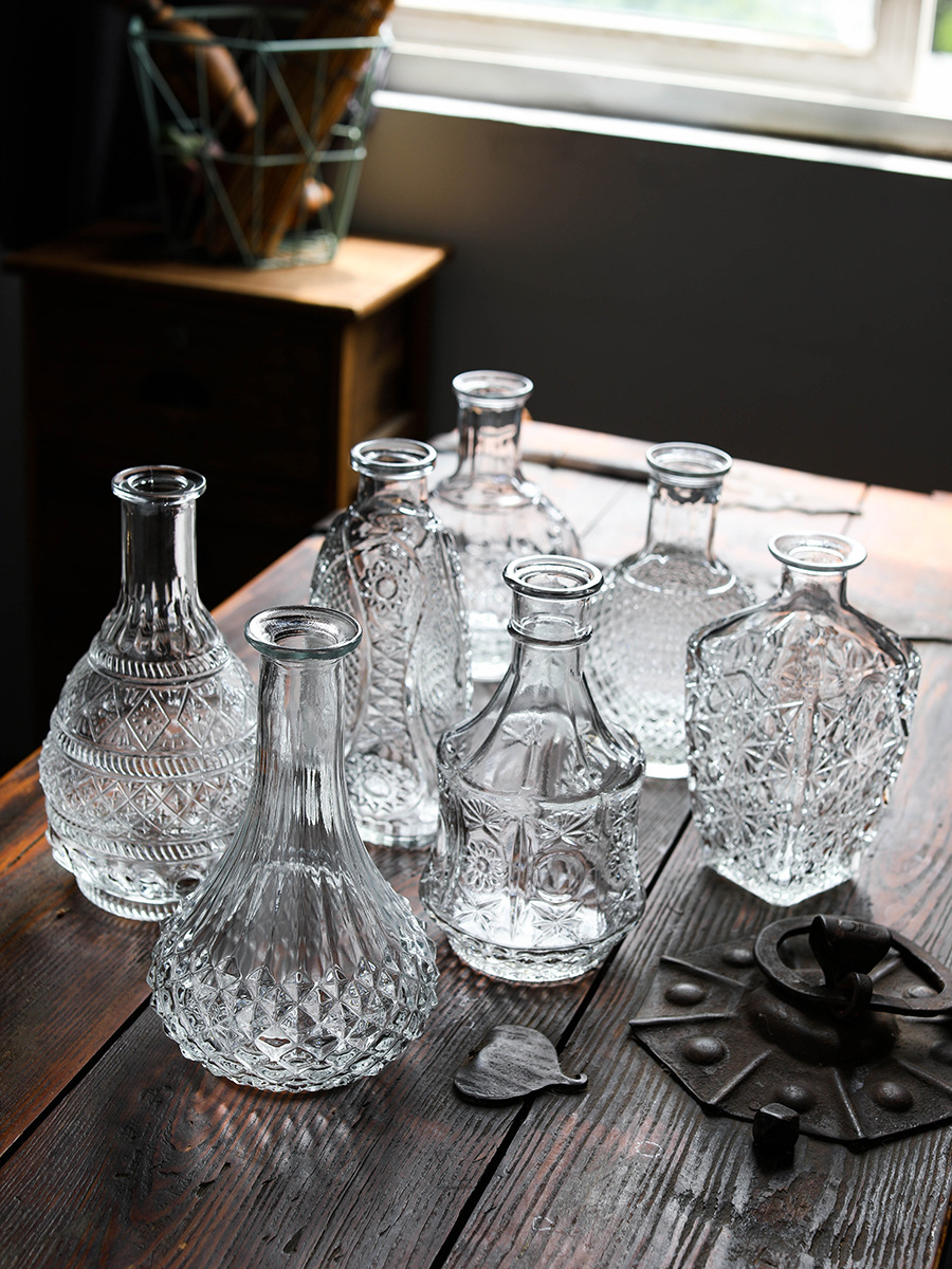 Spanish Style Vintage Design Rustic Crystal clear Plant Mini Glass Bud Vase 4 Spanish Style Vintage Design Rustic Crystal clear Plant Mini Glass Bud Vase - Image 4