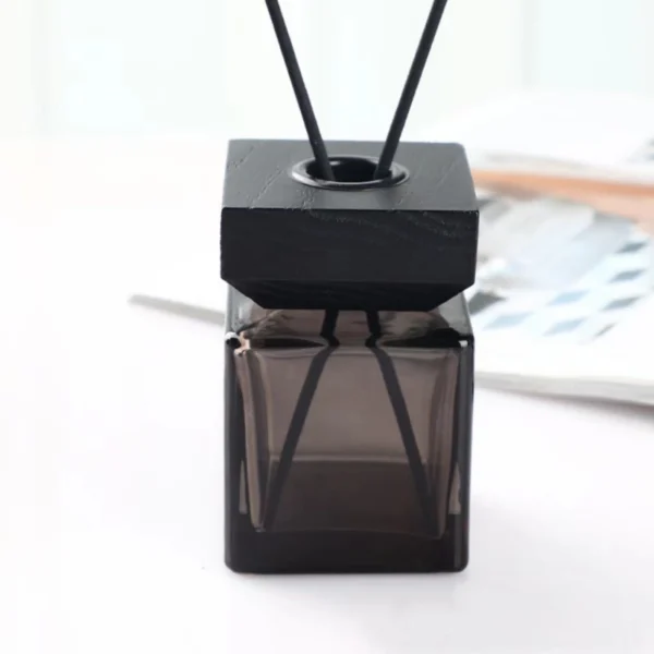 150ml Square Wood Cap Glass Reed Diffuser Bottle - Image 3