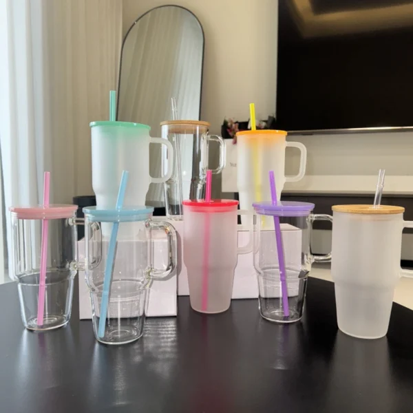 Reusable 25 oz glass water bottle with handle - Image 8