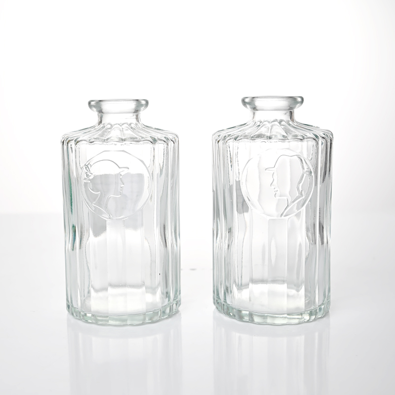 Embossed Mini Flower Glass Bud Vases 4 Embossed Mini Flower Glass Bud Vases - Image 4