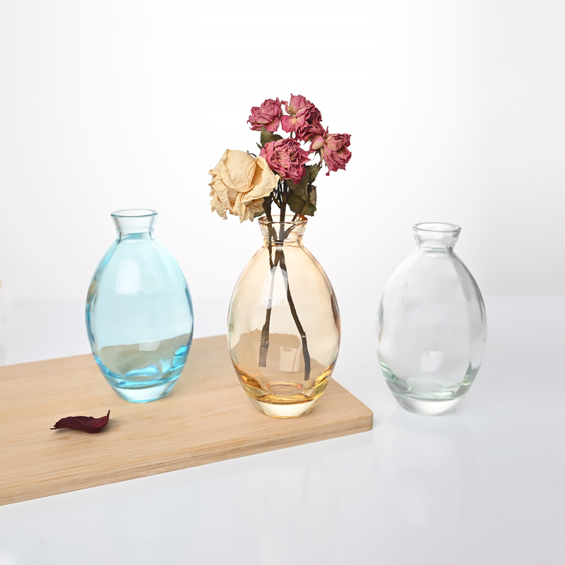 Embossed Mini Flower Glass Bud Vases 7 Embossed Mini Flower Glass Bud Vases - Image 7