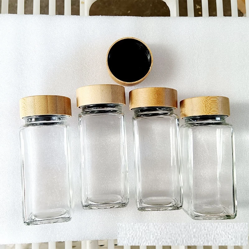 4oz Glass Spice Jars with Bamboo Lids 4 4oz Glass Spice Jars with Bamboo Lids - Image 4