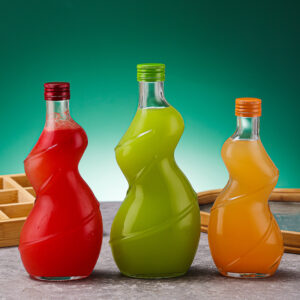 Creative Twisted Glass Fruit Wine Bottle Curvy Woman Shape Plum Wine Bottle with Screw Cap for Beverage Packaging
