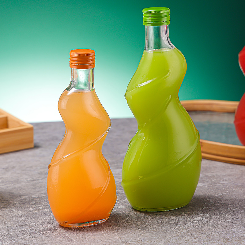 Creative Twisted Glass Fruit Wine Bottle Curvy Woman Shape Plum Wine Bottle with Screw Cap for Beverage Packaging 3 Creative Twisted Glass Fruit Wine Bottle Curvy Woman Shape Plum Wine Bottle with Screw Cap for Beverage Packaging - Image 3